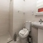 Otel Club Ako *
