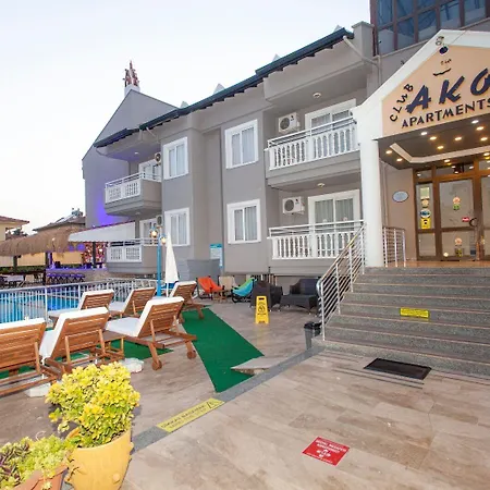 Club Ako * Μαρμαρίς