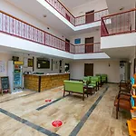 Club Ako Hotel